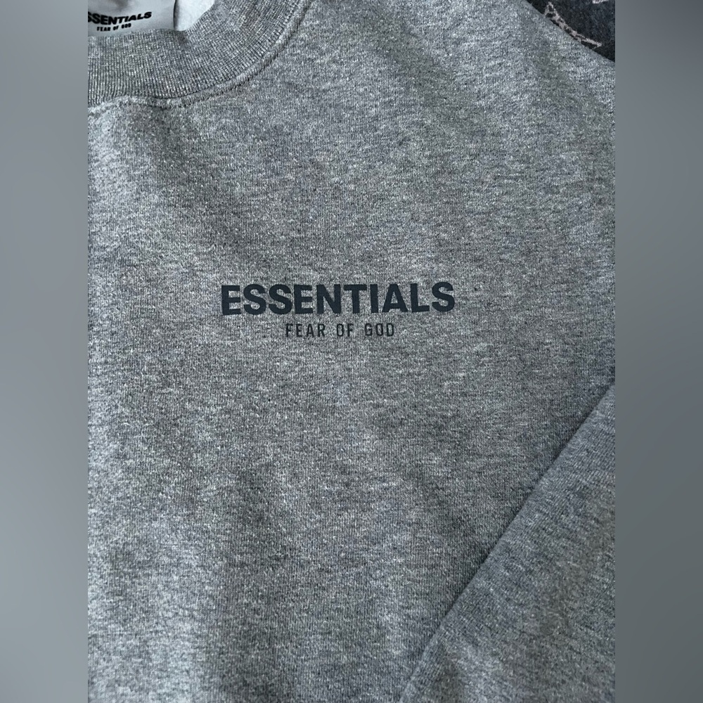 Fear of God Essentials Gray Sweatshirt - Picture 3 of 7